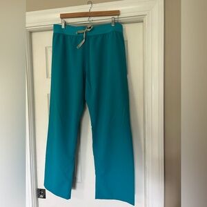 Figs Scrub Pants with Drawstring Waistband and Relaxed Fit